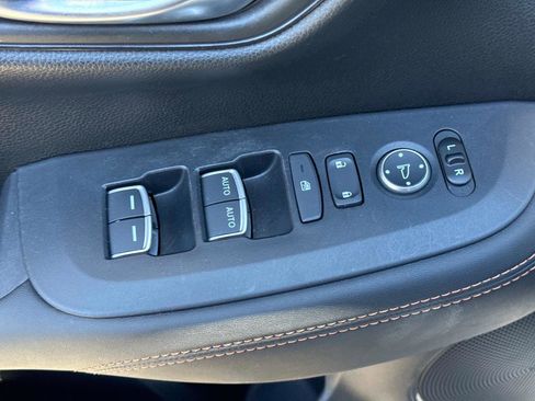 Certified 2023 Honda HR-V Sport image 17