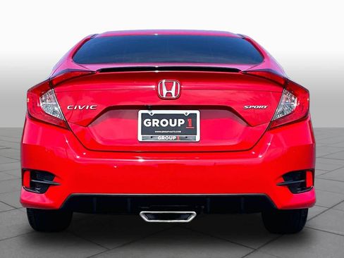 Used 2021 Honda Civic Sport image 4