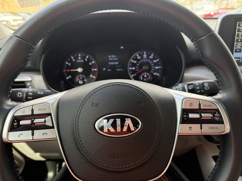 Certified 2020 Kia Telluride EX image 31