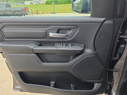 New 2026 RAM 1500 Express AWD/4WD image 24