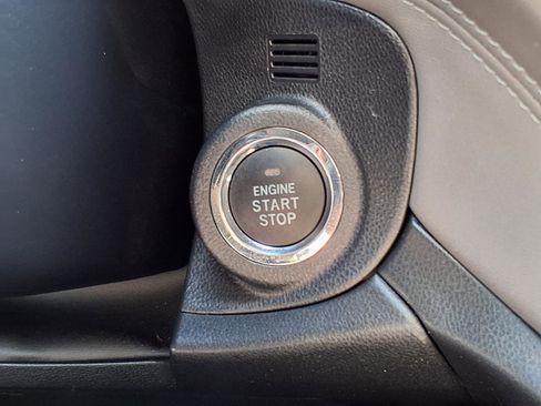 Certified 2025 Subaru Outback Onyx Edition image 12