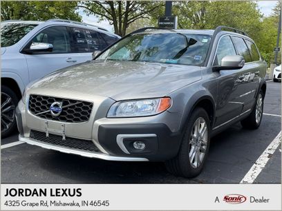 Used 2016 Volvo XC70 T5 Premier w/ Proximity Package
