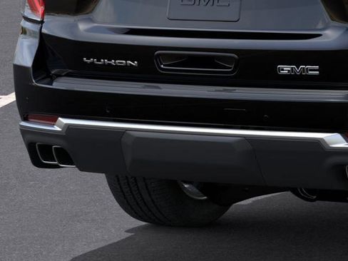 New 2026 GMC Yukon XL Denali AWD/4WD image 14