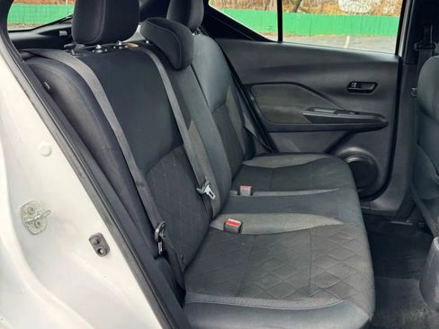 Used 2018 Nissan Kicks S w/ Exterior Electronics Package image 17