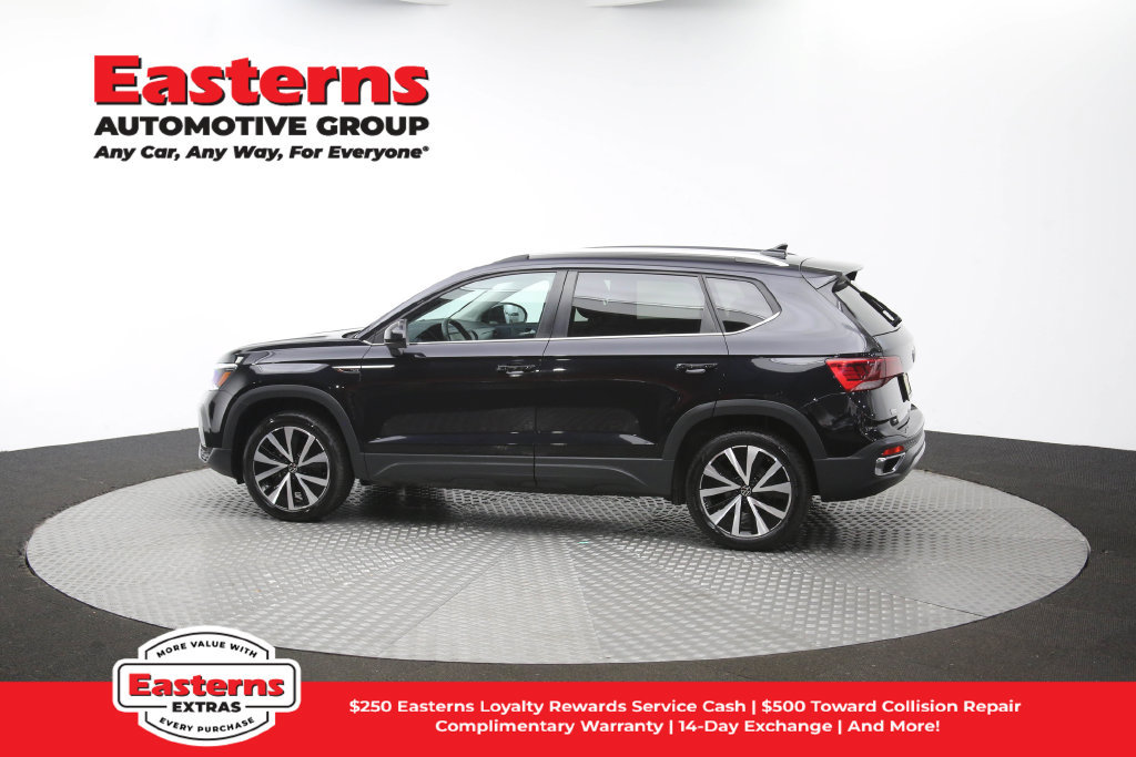 Used 2024 Volkswagen Taos SE FWD image 61