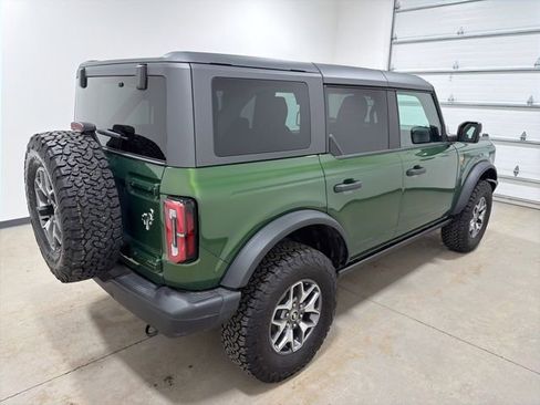 Used 2025 Ford Bronco Badlands AWD/4WD image 4