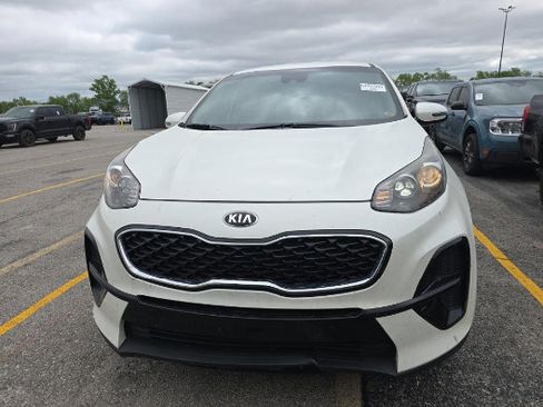 Used 2021 Kia Sportage LX w/ LX Fwd Popular Package image 8