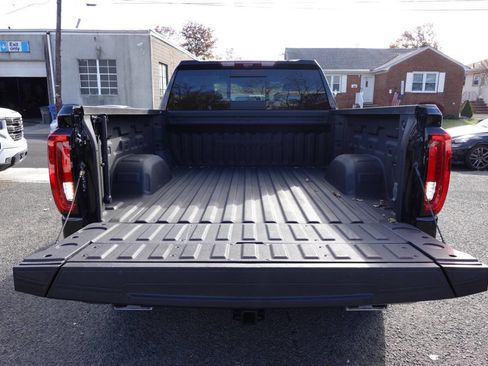Used 2024 GMC Sierra 1500 Denali w/ Denali Reserve Package AWD/4WD image 35