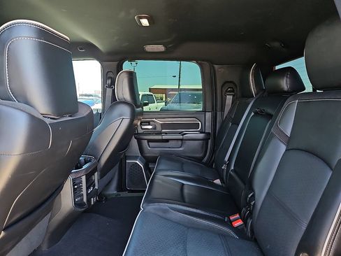 Used 2025 RAM 2500 Laramie w/ Night Edition AWD/4WD image 19