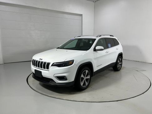 Used 2019 Jeep Cherokee Limited image 22