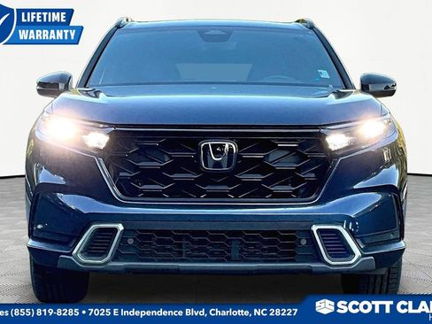 Used 2023 Honda CR-V Sport Touring image 2