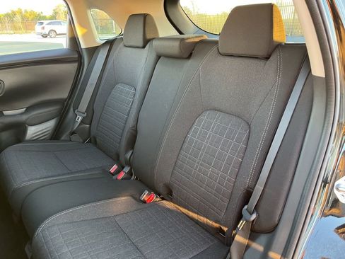 Certified 2026 Honda HR-V LX image 25