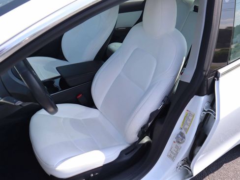 Used 2018 Tesla Model 3 Long Range AWD/4WD image 2