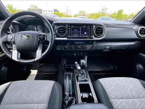 Used 2023 Toyota Tacoma TRD Sport w/ Black Out Package (TMS) AWD/4WD image 14