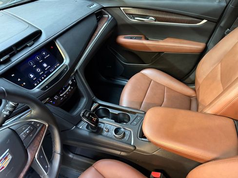 Certified 2022 Cadillac XT5 Premium Luxury w/ Technology Package image 37