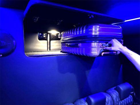 Used 2024 Mercedes-Benz Sprinter 3500 image 5