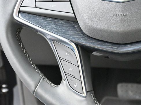 Used 2025 Cadillac XT5 Premium Luxury AWD/4WD image 20