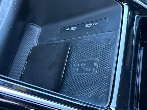 Used 2023 Volkswagen ID.4 S image 28