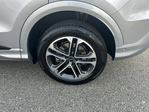 Certified 2025 Audi Q5 Premium Plus w/ Premium Plus image 22