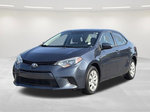 Used 2016 Toyota Corolla LE FWD image 1