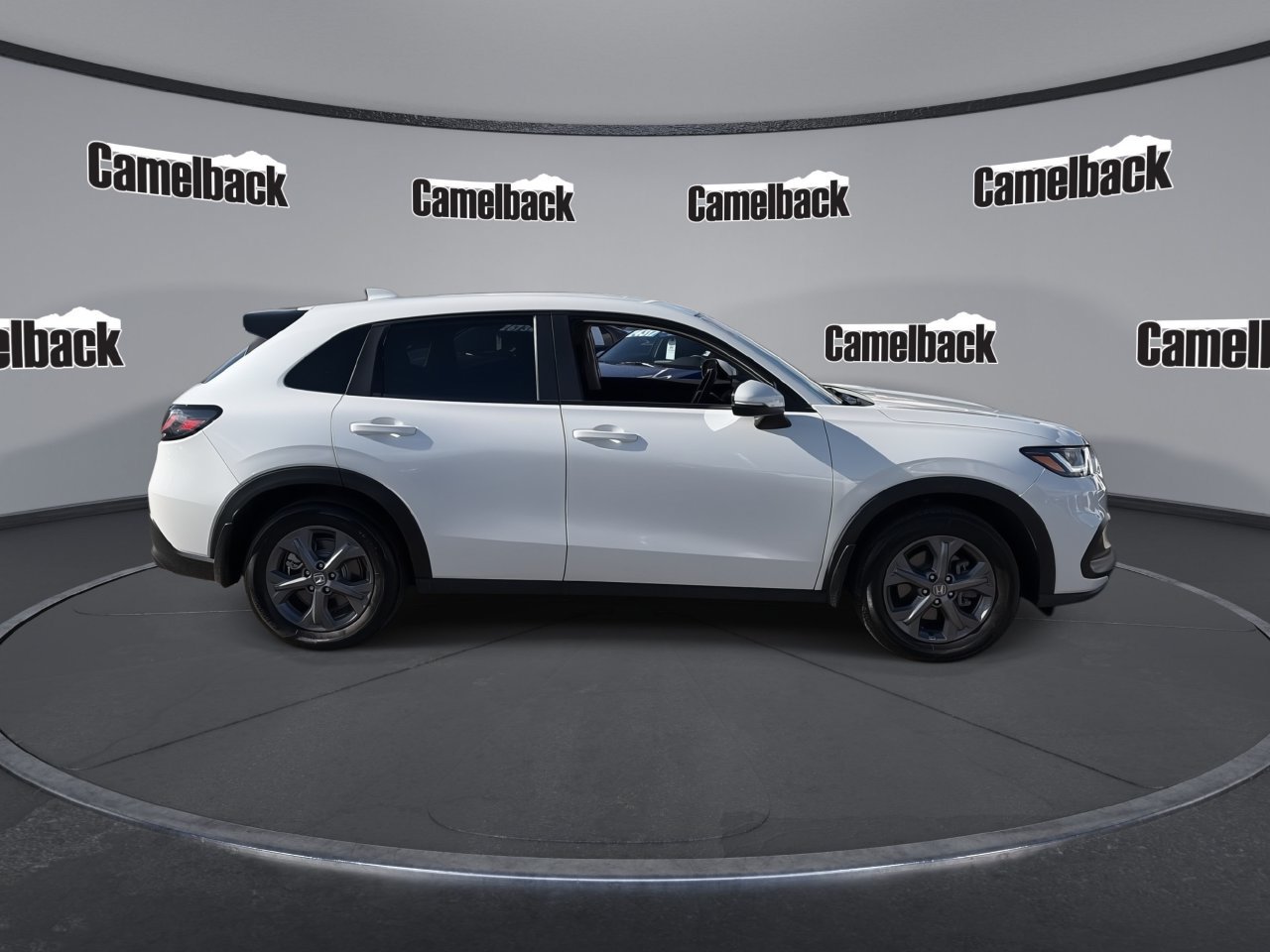 Used 2026 Honda HR-V LX image 8
