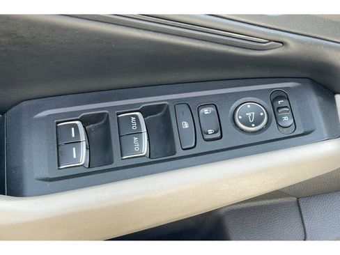 Certified 2023 Honda Accord EX image 12