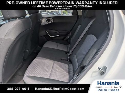Used 2023 Kia Soul LX FWD image 11