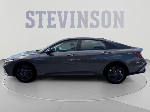 New 2026 Hyundai Elantra Sport FWD image 3