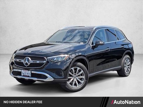 Used 2026 Mercedes-Benz GLC 300 4MATIC image 1