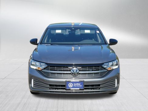 Certified 2024 Volkswagen Jetta Sport FWD image 2