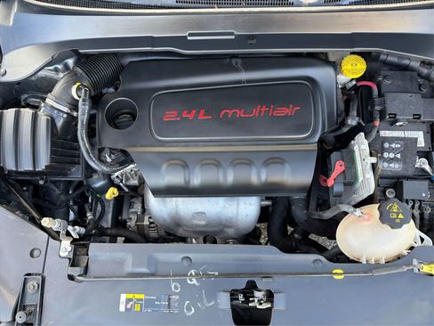 Used 2018 Jeep Compass Latitude w/ Popular Equipment Group AWD/4WD image 13