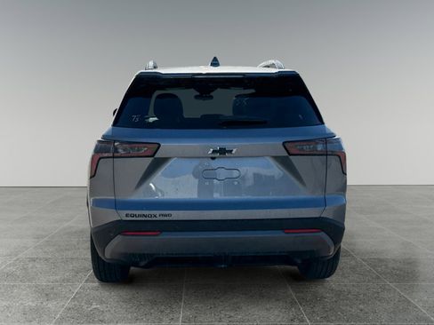 New 2026 Chevrolet Equinox LT w/ Convenience Package II image 4
