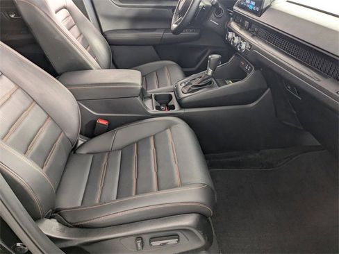 Used 2025 Honda CR-V Sport-L image 32