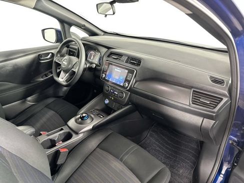 Used 2025 Nissan Leaf S FWD image 25