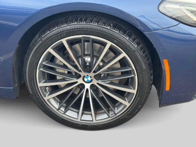 Used 2021 BMW 530i xDrive w/ Convenience Package AWD/4WD image 7