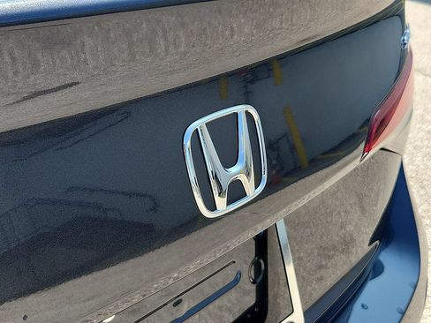 Used 2025 Honda Civic Sport image 23