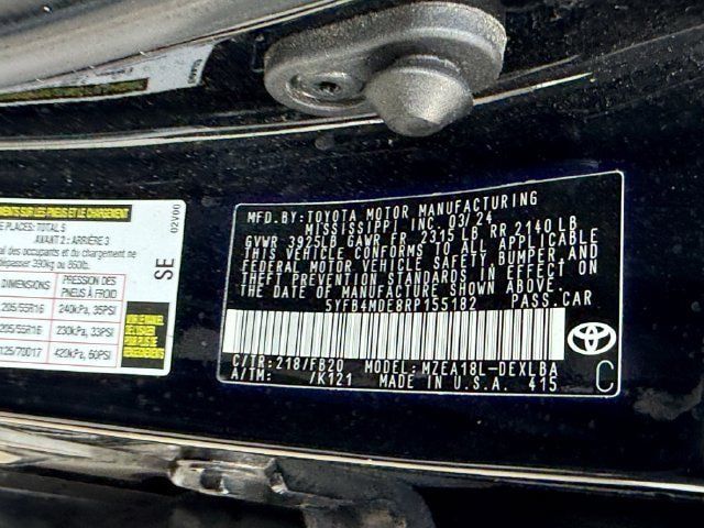 Used 2024 Toyota Corolla LE FWD image 31