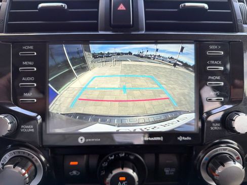 Used 2023 Toyota 4Runner TRD Off-Road Premium w/ Moonroof Package AWD/4WD image 14