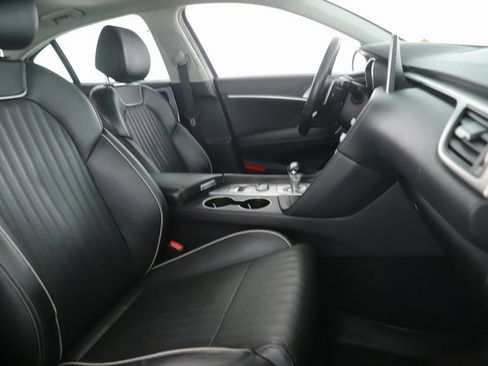 Used 2020 Genesis G70 3.3T image 31