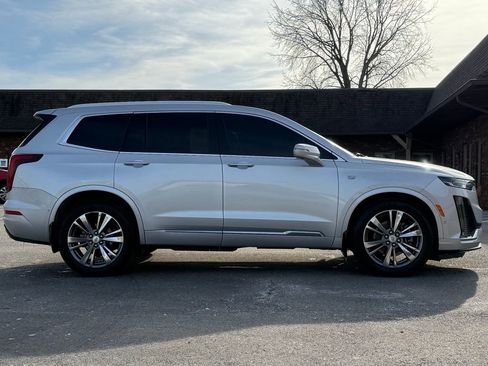 Used 2020 Cadillac XT6 Premium Luxury FWD image 7