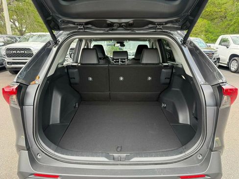 Used 2025 Toyota RAV4 XLE Premium image 9