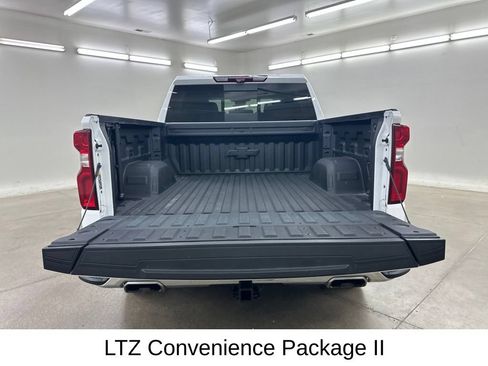Used 2024 Chevrolet Silverado 1500 LTZ w/ LTZ Premium Package AWD/4WD image 19