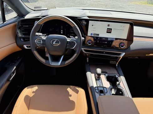 New 2026 Lexus RX 350h AWD/4WD image 8