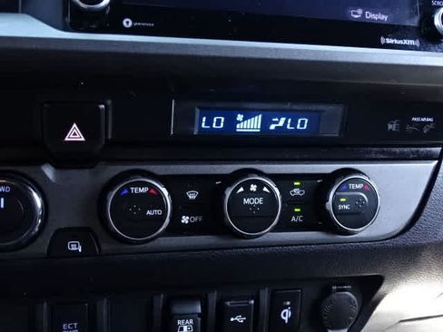 Used 2023 Toyota Tacoma TRD Off-Road AWD/4WD image 31