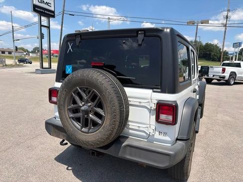 Used 2024 Jeep Wrangler Unlimited Sport AWD/4WD image 20