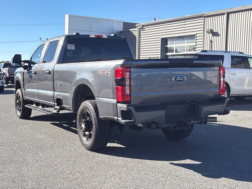 Used 2025 Ford F250 XL w/ STX Appearance Package AWD/4WD image 8