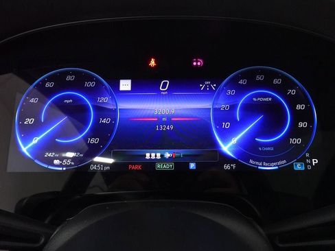 Used 2023 Mercedes-Benz EQS 580 4MATIC SUV image 17