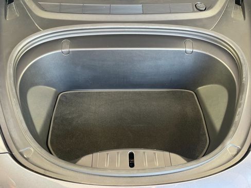 Used 2018 Tesla Model 3 Long Range image 15