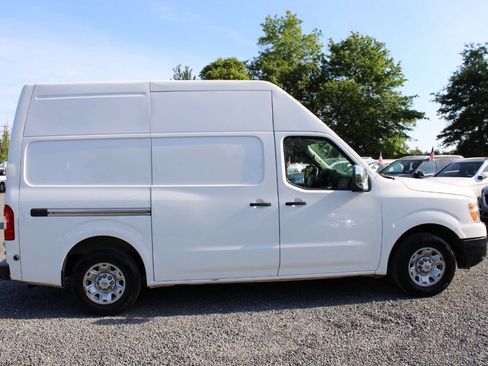 Used 2019 Nissan NV 2500 SV RWD image 6