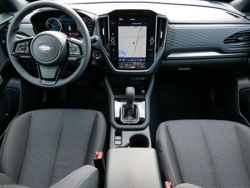 Used 2025 Subaru Forester Premium AWD/4WD image 10